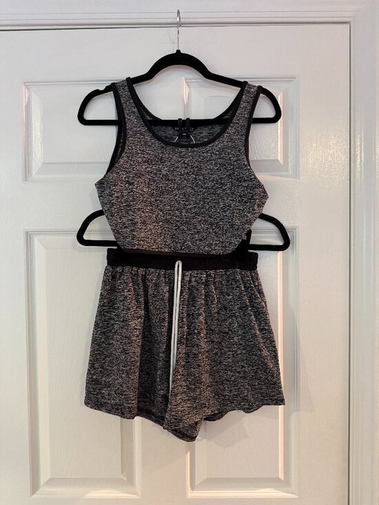 SHEIN Pants - Matching Gray and Black Athleisure Everyday Set